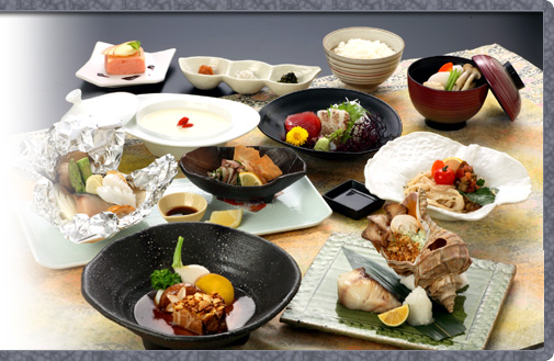 Example of dishes served at the Japanese Restaurant NanakamadoE></td>
</tr>
</table>

<br><br>

<table border=
